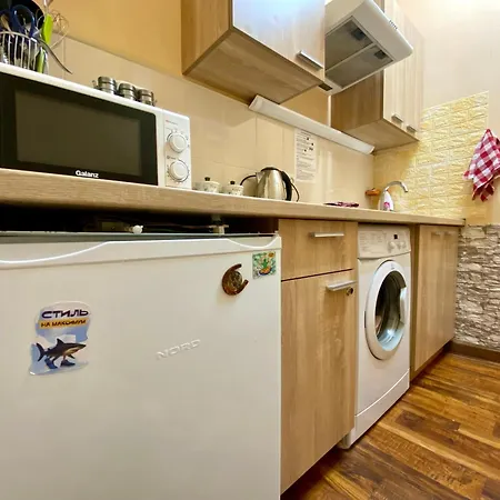 с балконом в центре города Appartement *
